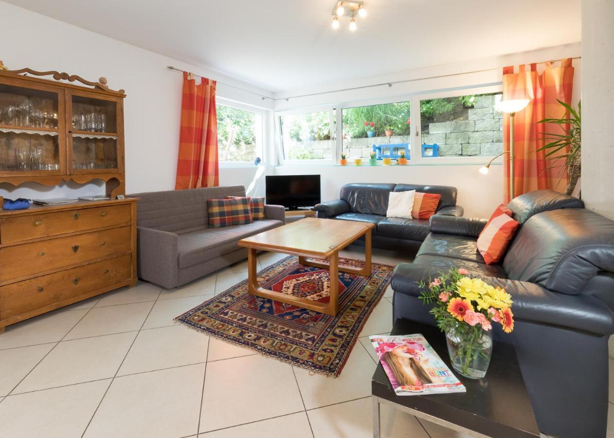 Bodensee Apartment Ueberlingen "Bauhaus Ueber Der Stadt" Dış mekan fotoğraf