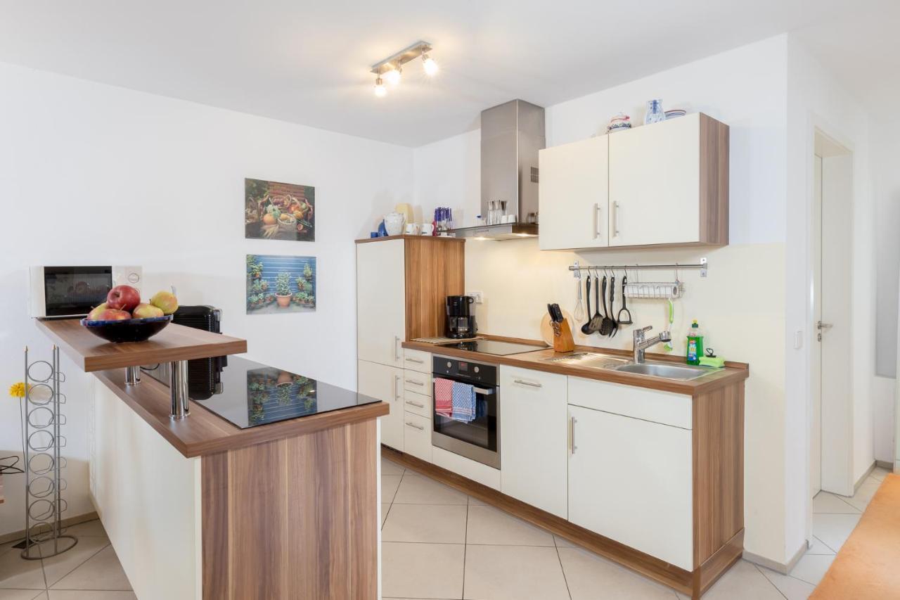 Bodensee Apartment Ueberlingen "Bauhaus Ueber Der Stadt" Dış mekan fotoğraf
