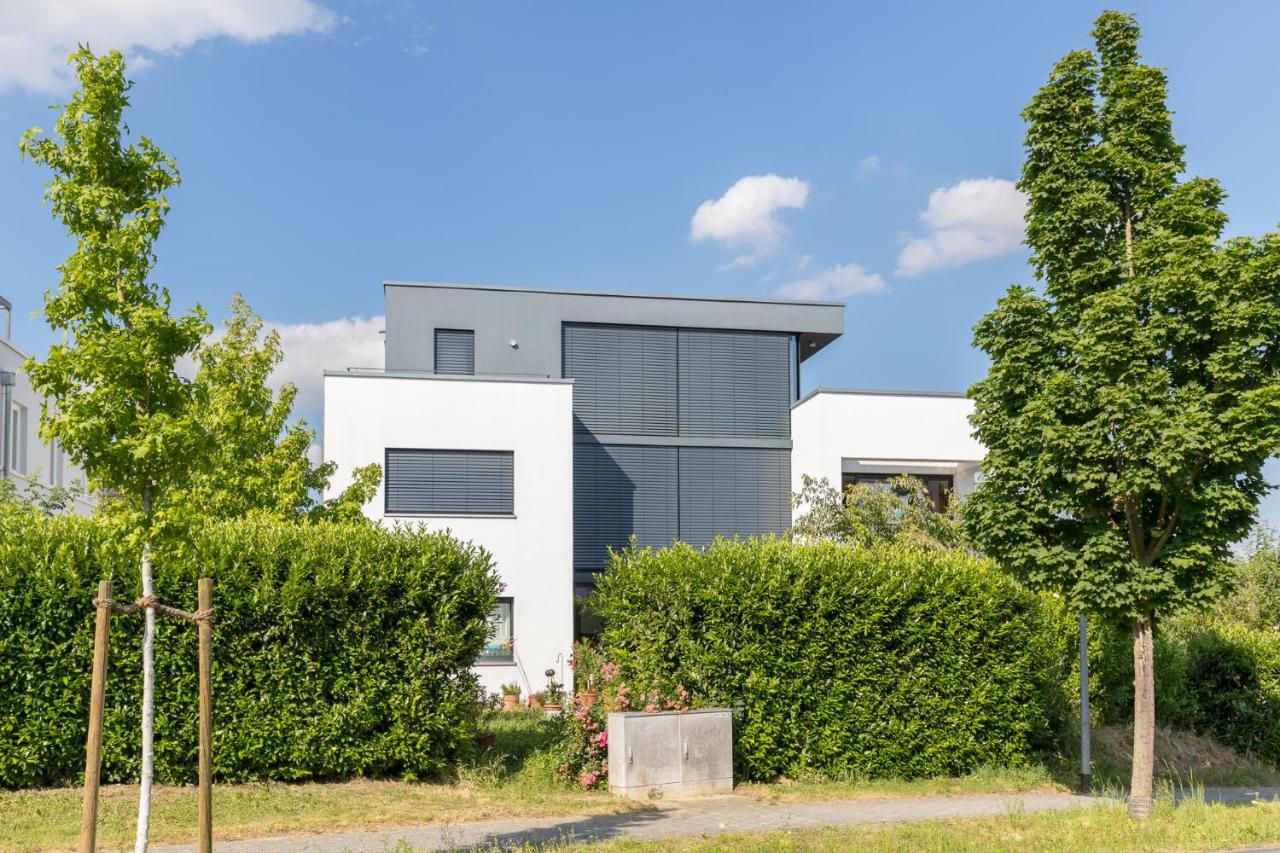 Bodensee Apartment Ueberlingen "Bauhaus Ueber Der Stadt" Dış mekan fotoğraf