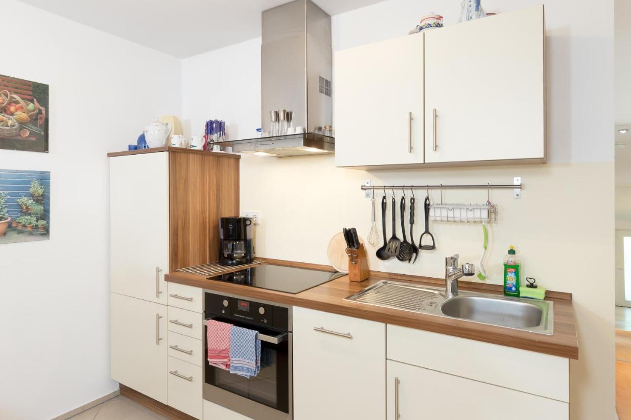 Bodensee Apartment Ueberlingen "Bauhaus Ueber Der Stadt" Dış mekan fotoğraf