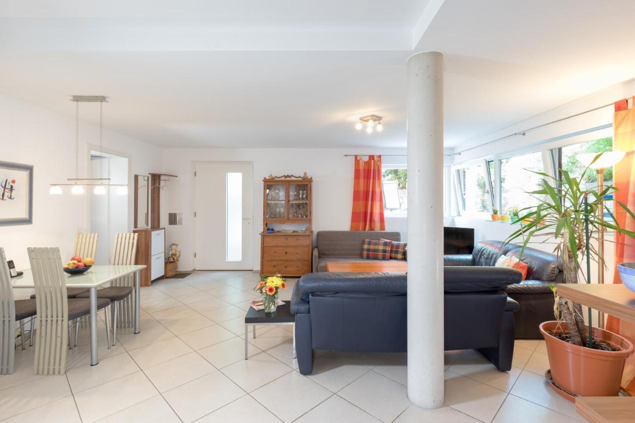 Bodensee Apartment Ueberlingen "Bauhaus Ueber Der Stadt" Dış mekan fotoğraf